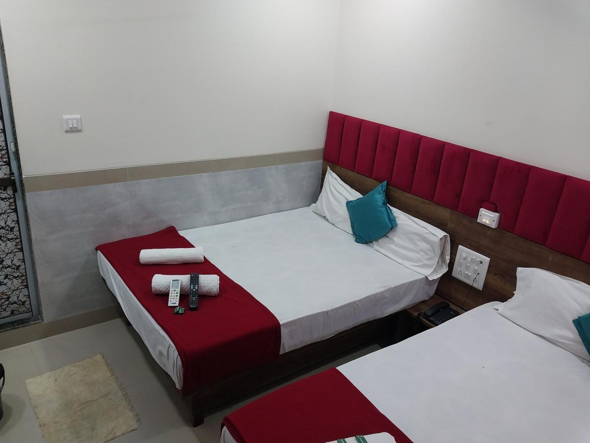 Hotel New Balaji Residency Bombaim Exterior foto