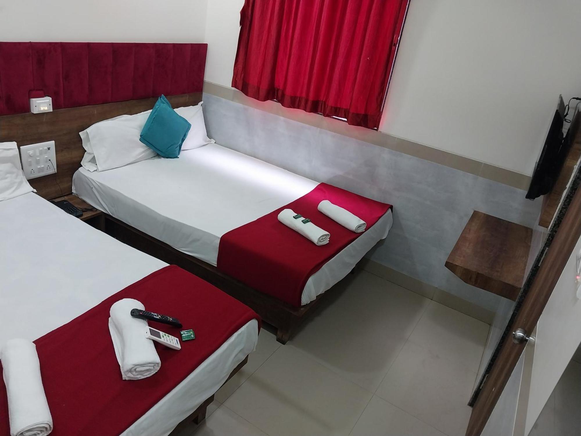 Hotel New Balaji Residency Bombaim Exterior foto