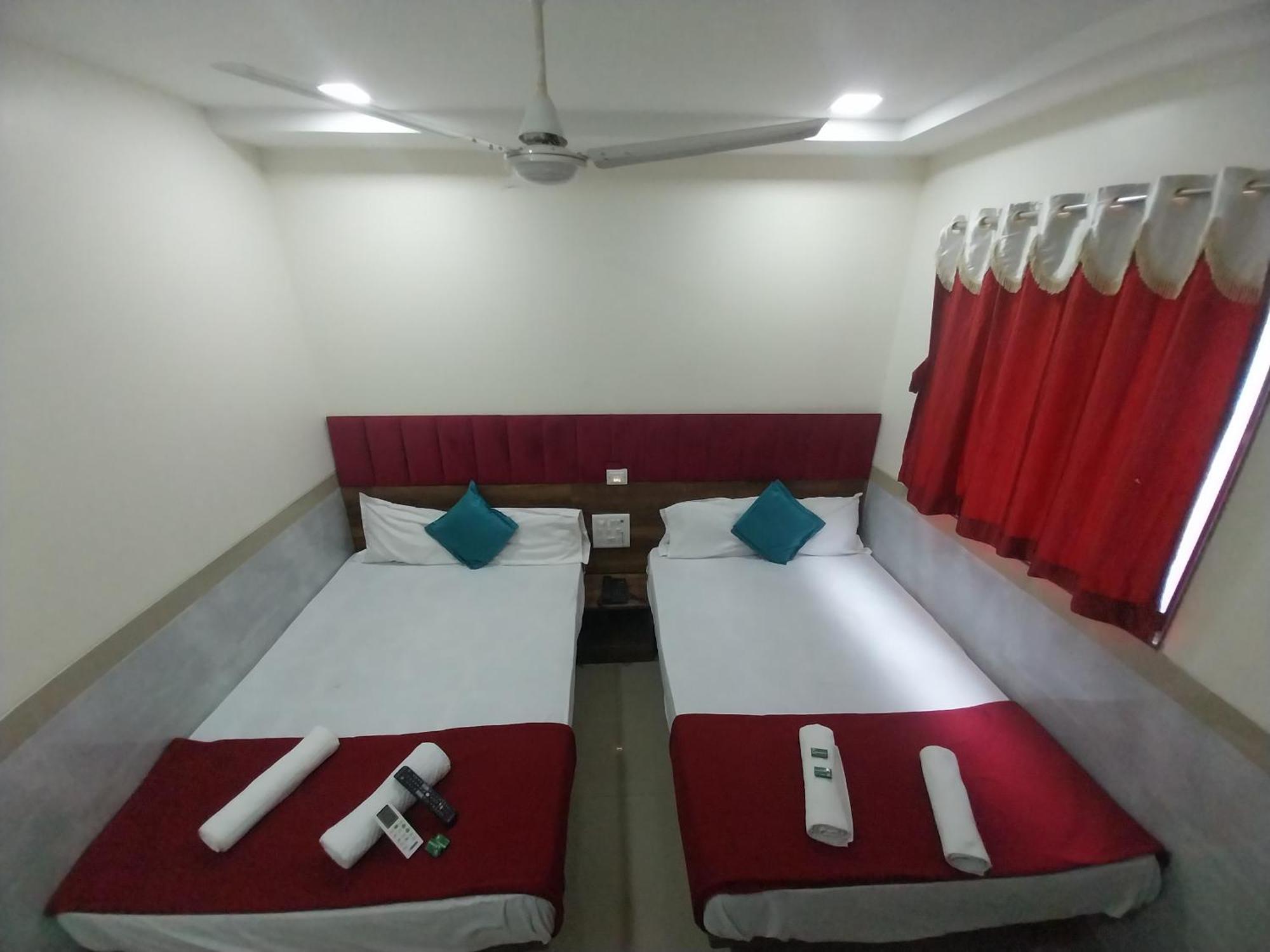 Hotel New Balaji Residency Bombaim Exterior foto
